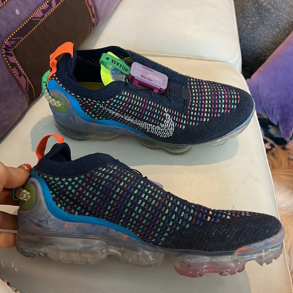 Nike Flyknit fly ease release air shoe​ - Picture 2 of 5